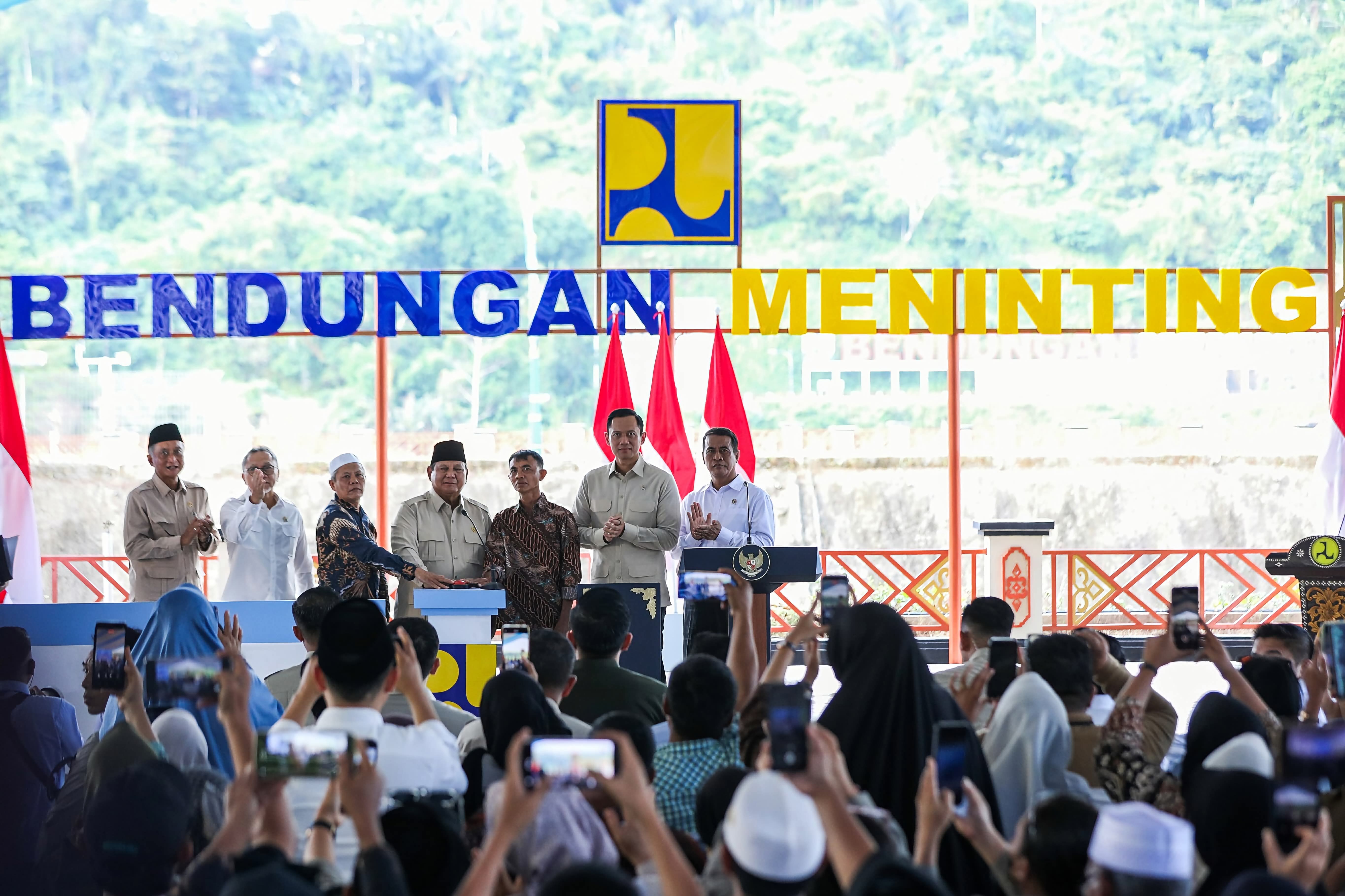 Meresmikan Bendungan, Menguatkan Harapan Petani